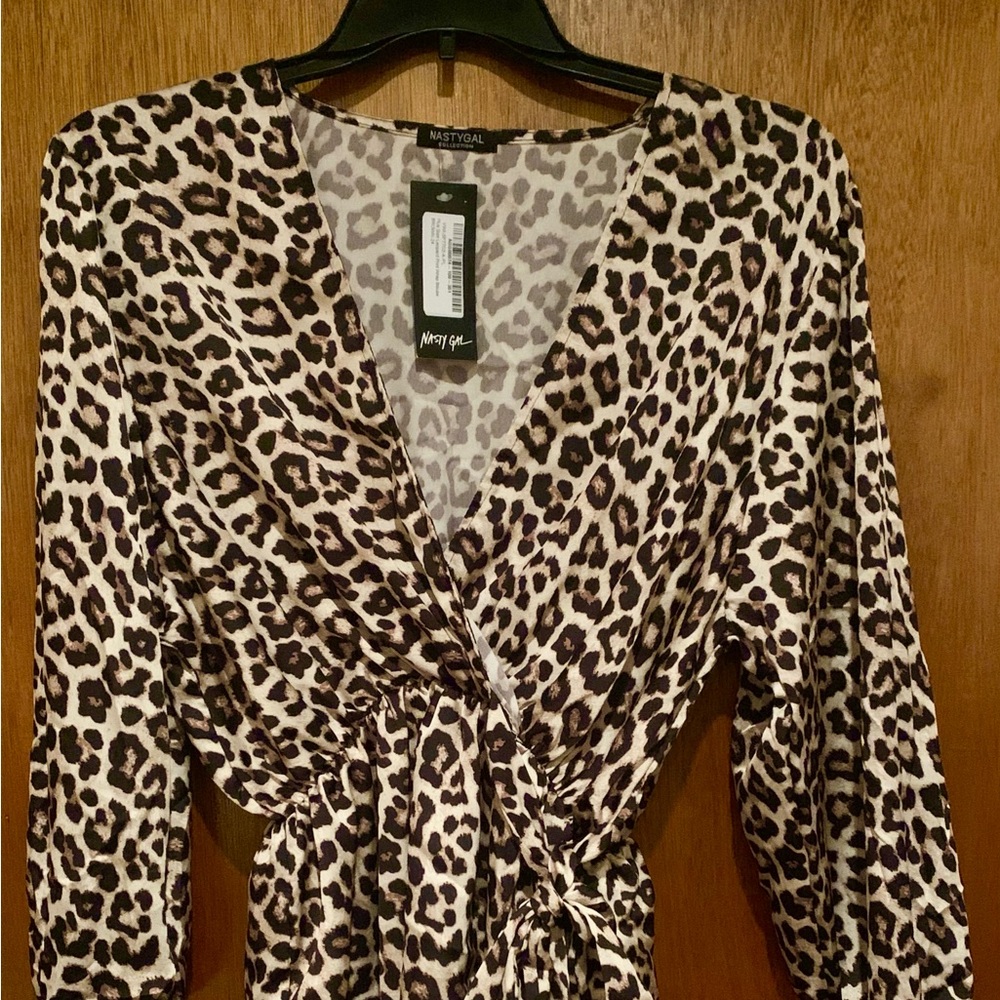 NWT Nasty Gal Plus Size Leopard Print Wrap Blouse